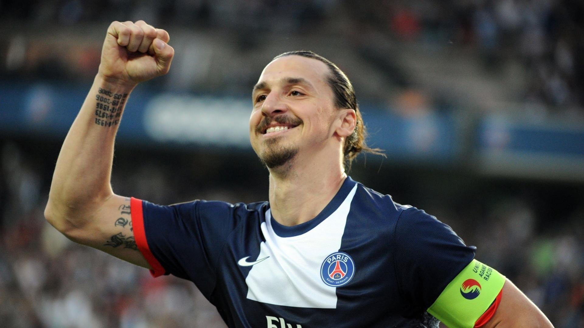 远射“绝技秀”：欧冠赛场的精彩火花，足坛现役十大远射高手